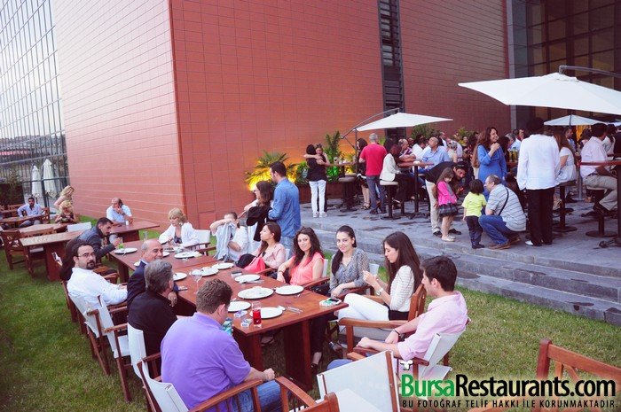 BAOB Lunch Dinner Bistro